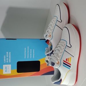 Aldi Gear 2024 Ladies Sneakers White Multi Stripes Size 9 NWT